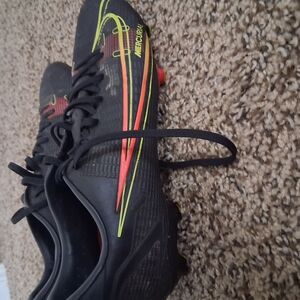 Black and Red Men's Soccer Shoes